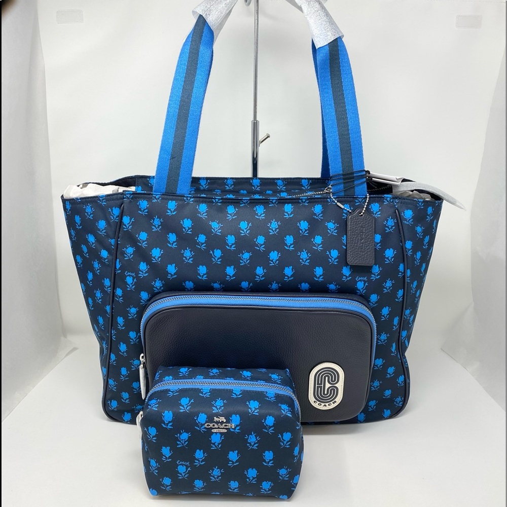 NWT Coach Tote Set